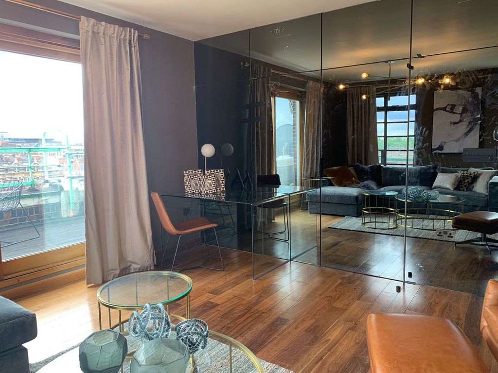 Property photo 3 of 20 Gallery