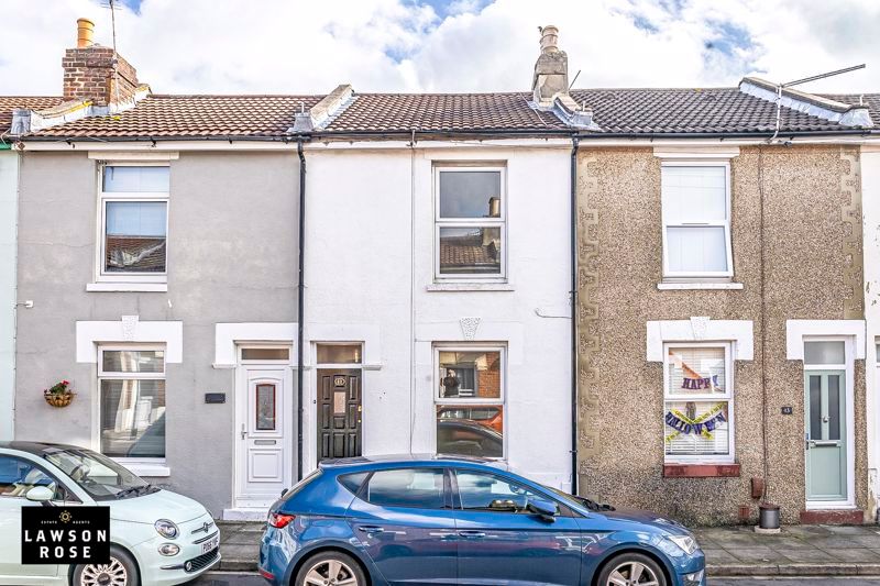 Property photo 1 of 16 .