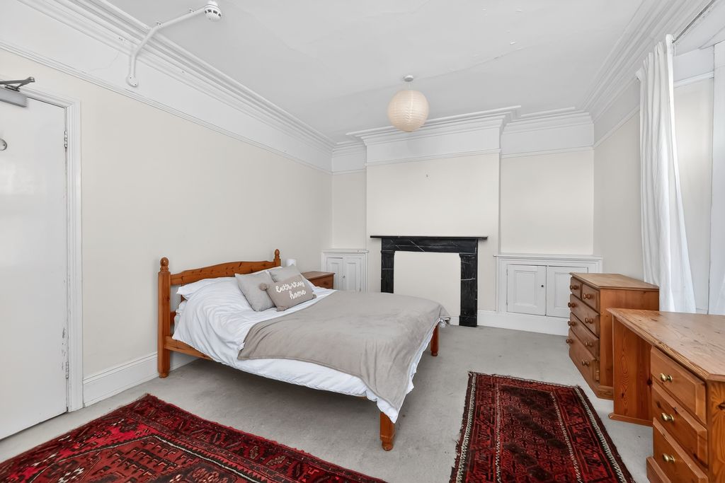 Property photo 2 of 5 0030