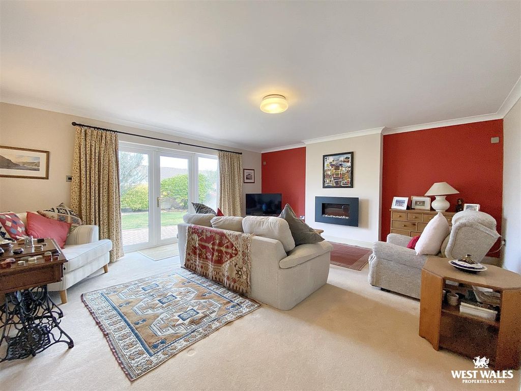 Property photo 2 of 25 Img_0163.Jpg