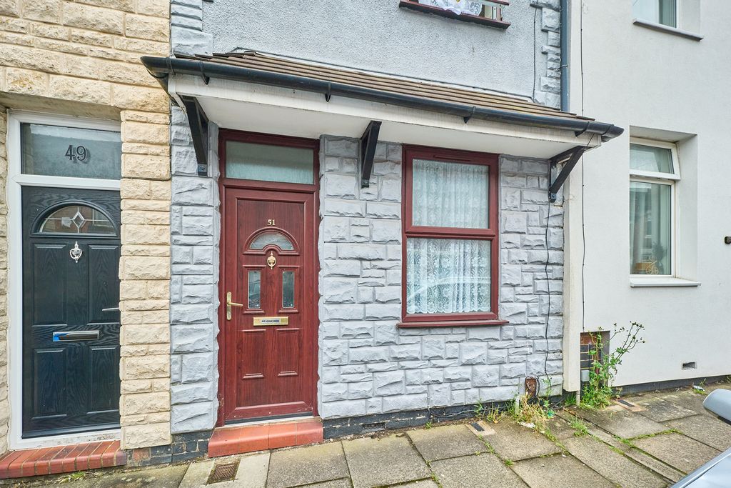 Property photo 3 of 15