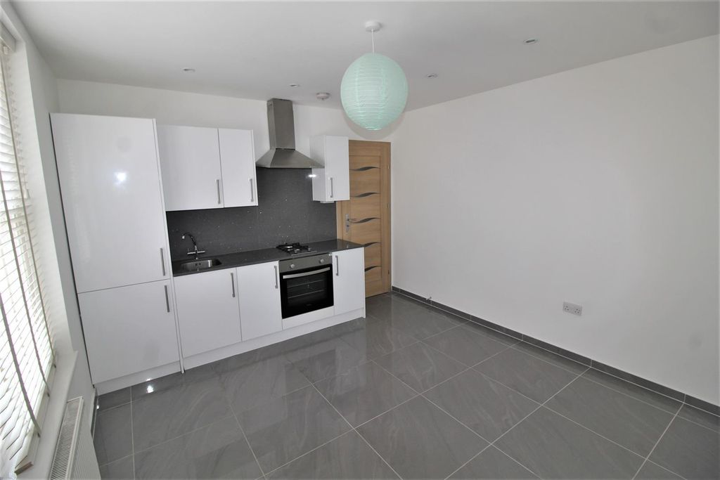 Property photo 3 of 8 Img_7128.Jpg