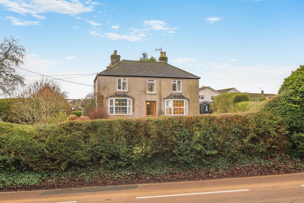 Property photo 1 of 23