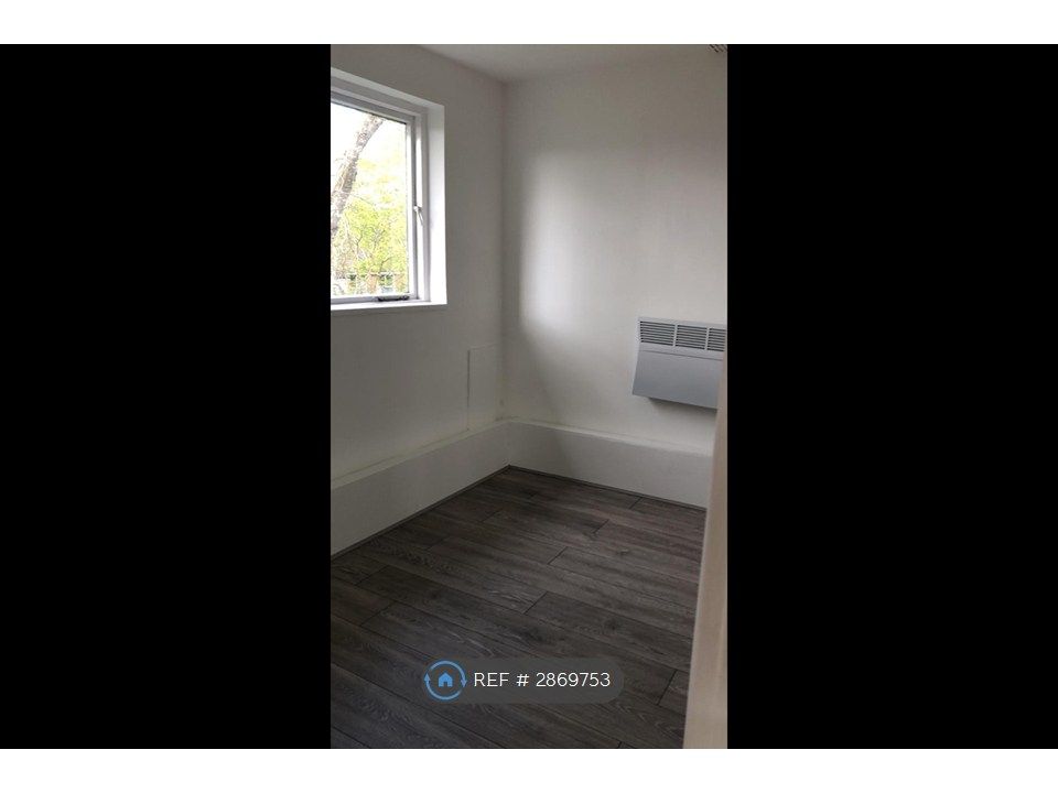 Property photo 2 of 2