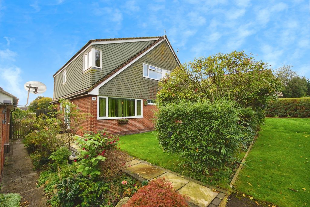 Property photo 1 of 17 Photo