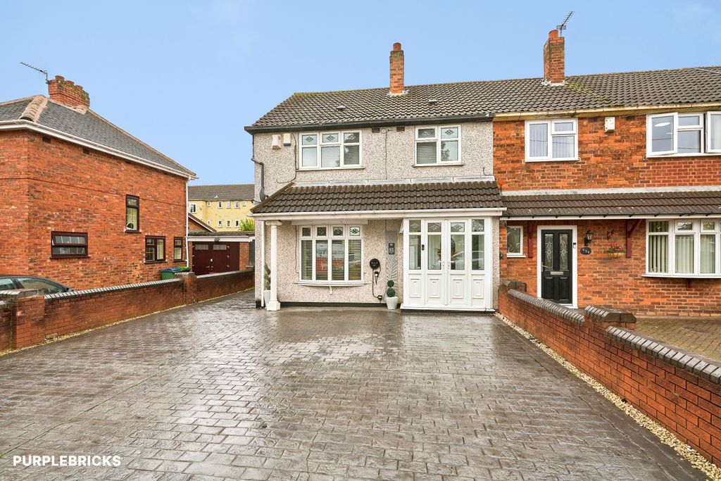 Property photo 1 of 31