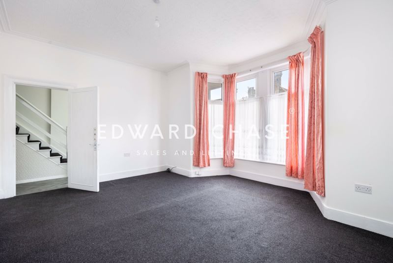 Property photo 3 of 27 Photo 16