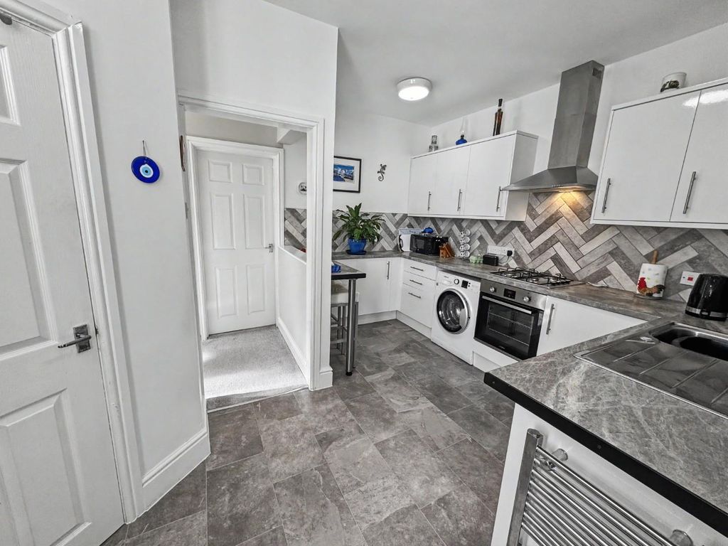 Property photo 3 of 18 Img_3387.Jpeg