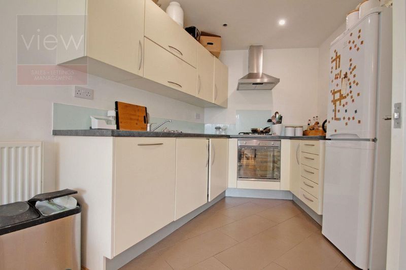 Property photo 3 of 7 Photo 4