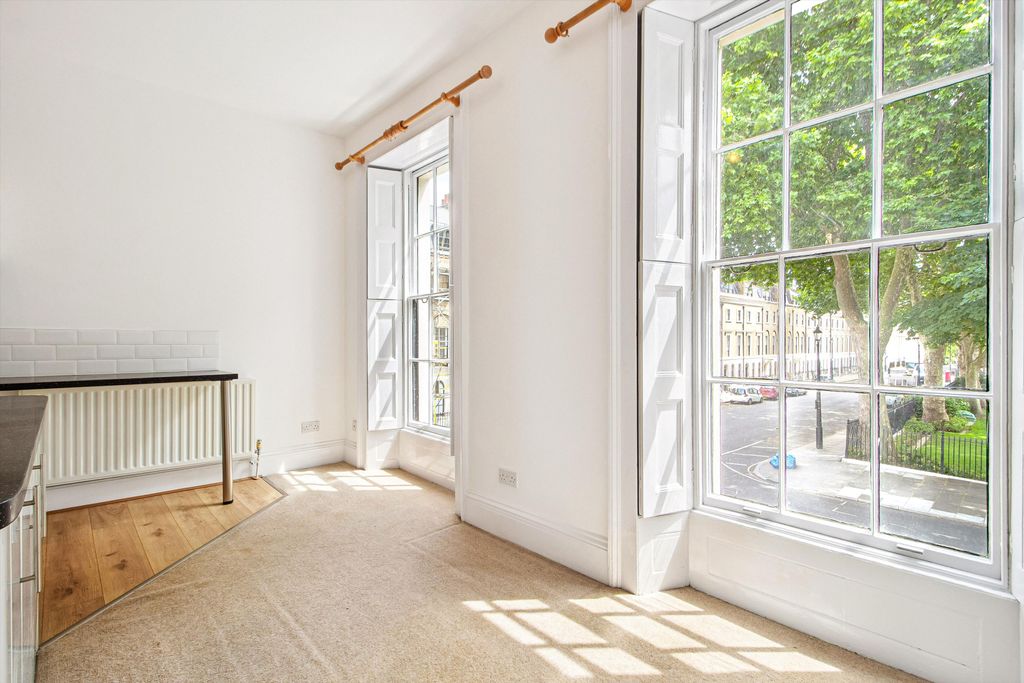 Property photo 1 of 10 Image