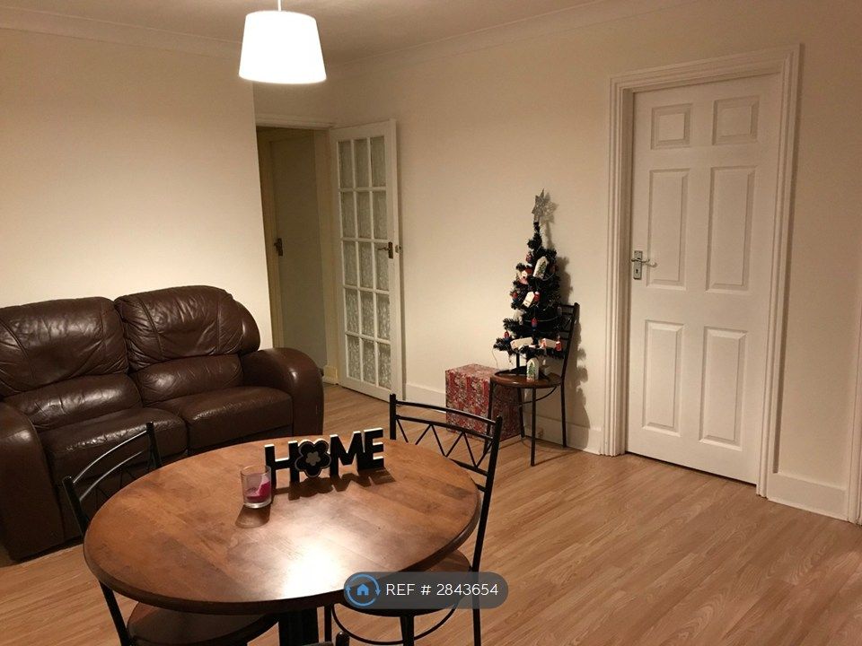 Property photo 1 of 9 Main Reception At Christmas