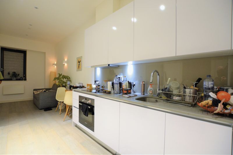 Property photo 3 of 6 Photo 7