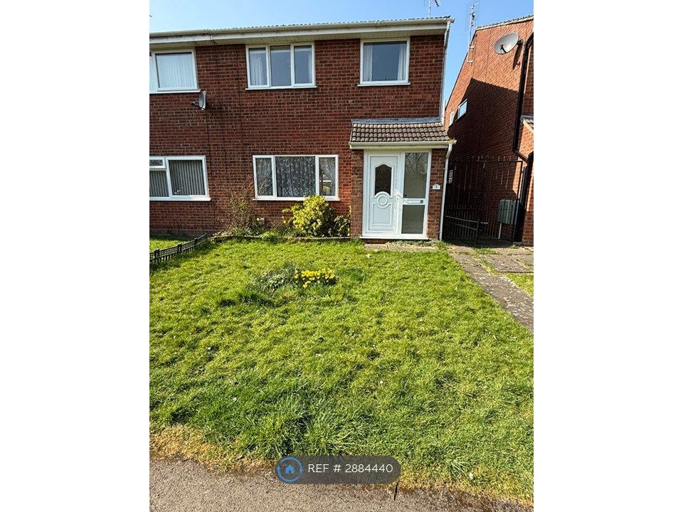 Property photo 3 of 11