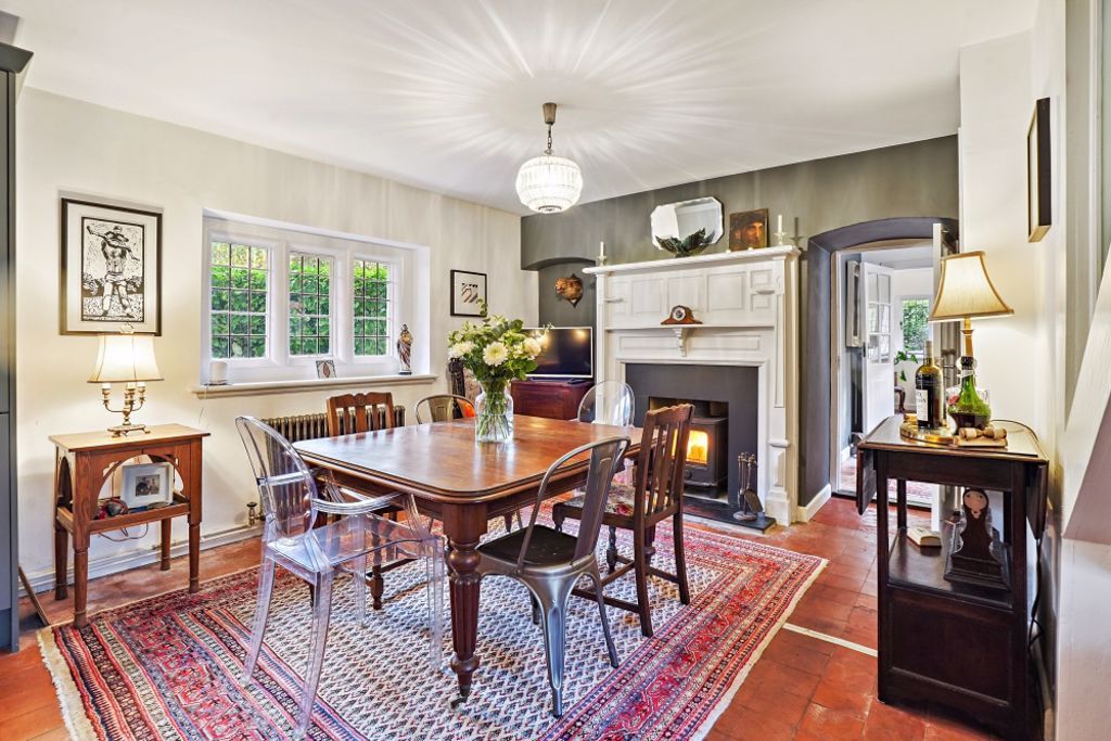 Property photo 3 of 17 Photo 7