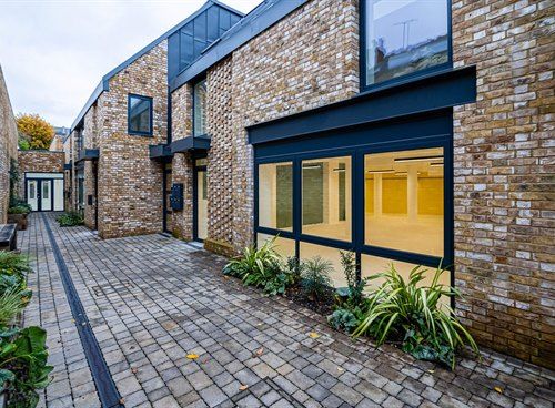 Property photo 1 of 6 1-Oakmewskingstonkt26Fl-2