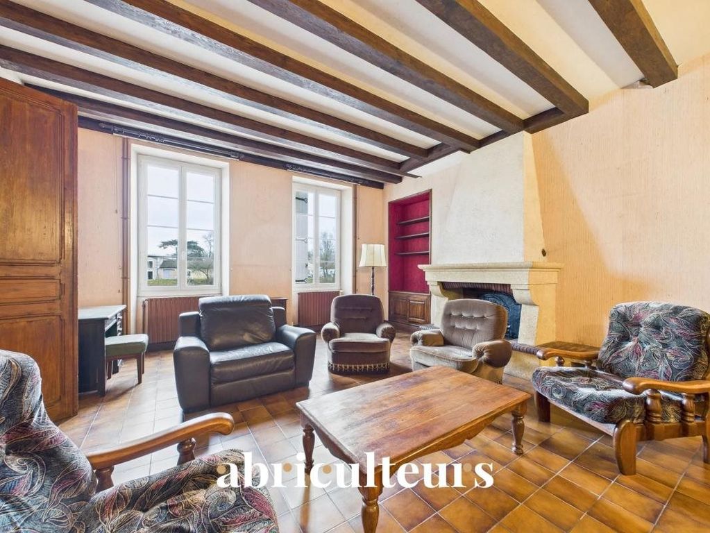Property photo 2 of 19