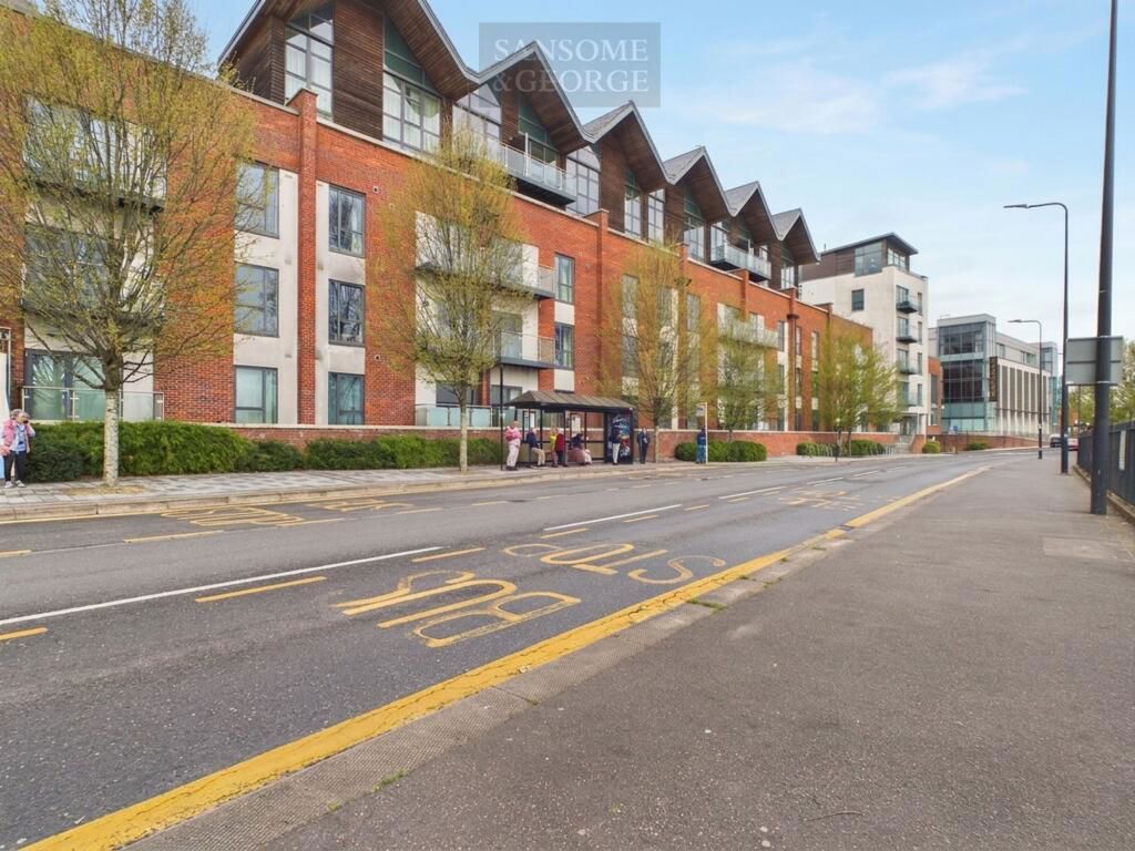 Property photo 1 of 13
