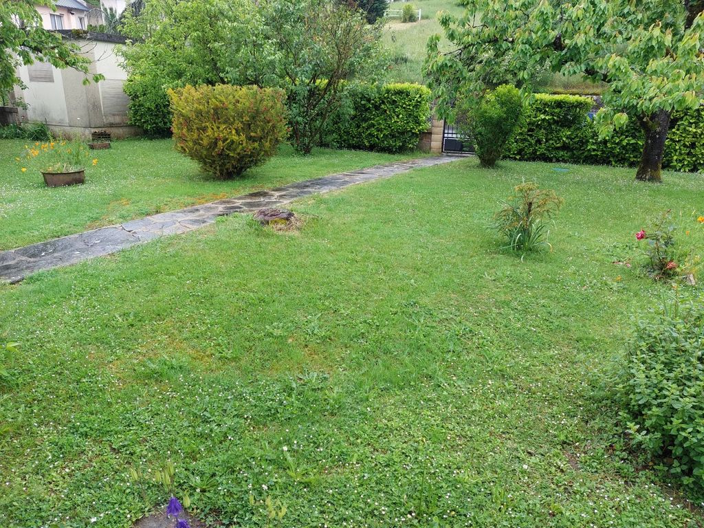 Property photo 2 of 9