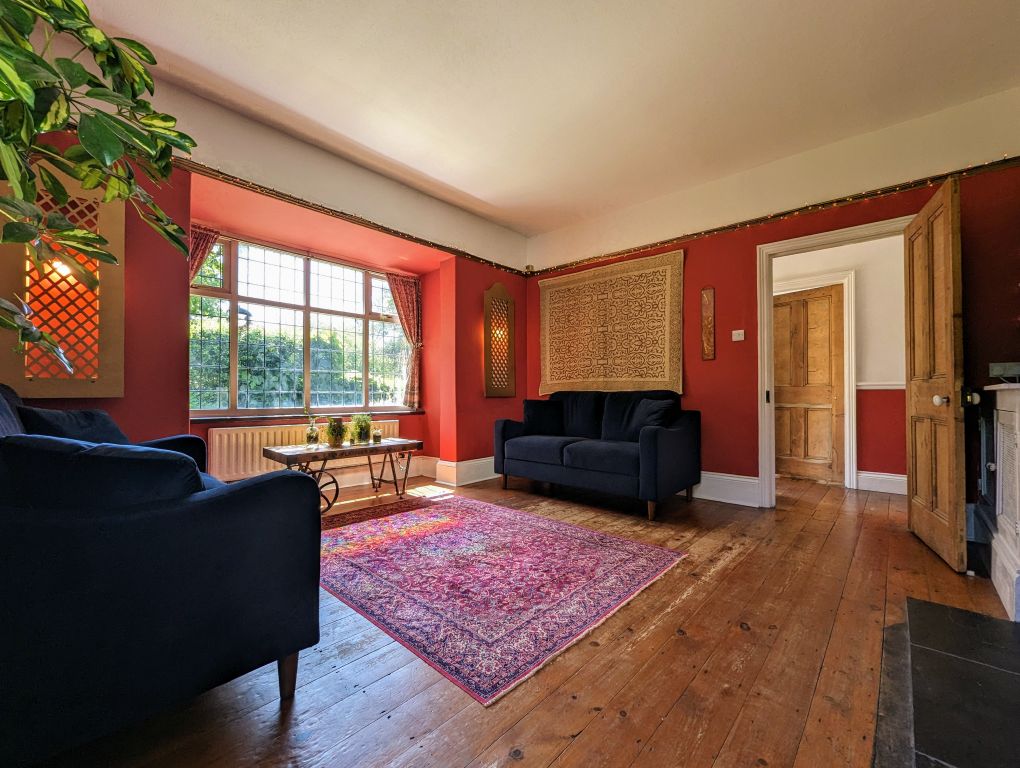 Property photo 1 of 34