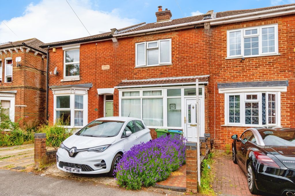 Property photo 1 of 17 Photography