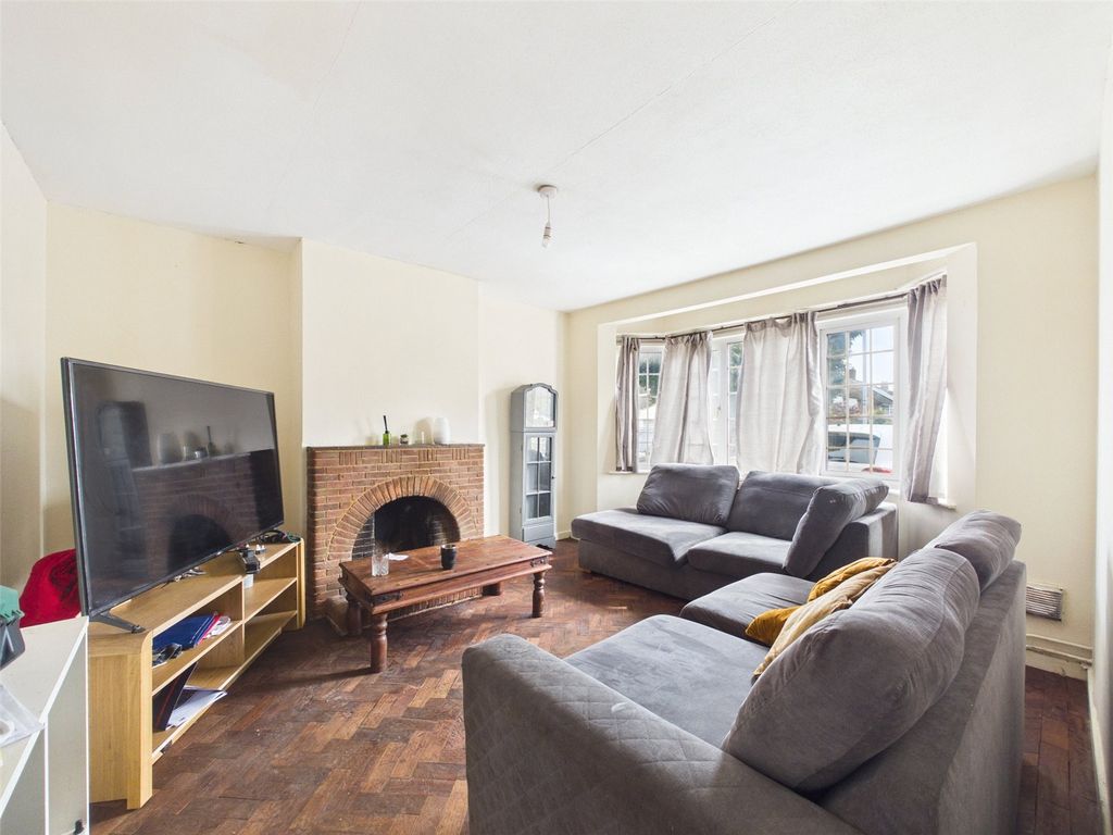 Property photo 2 of 10 Picture No. 07