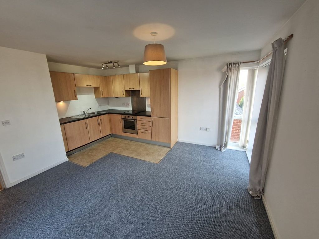 Property photo 2 of 6