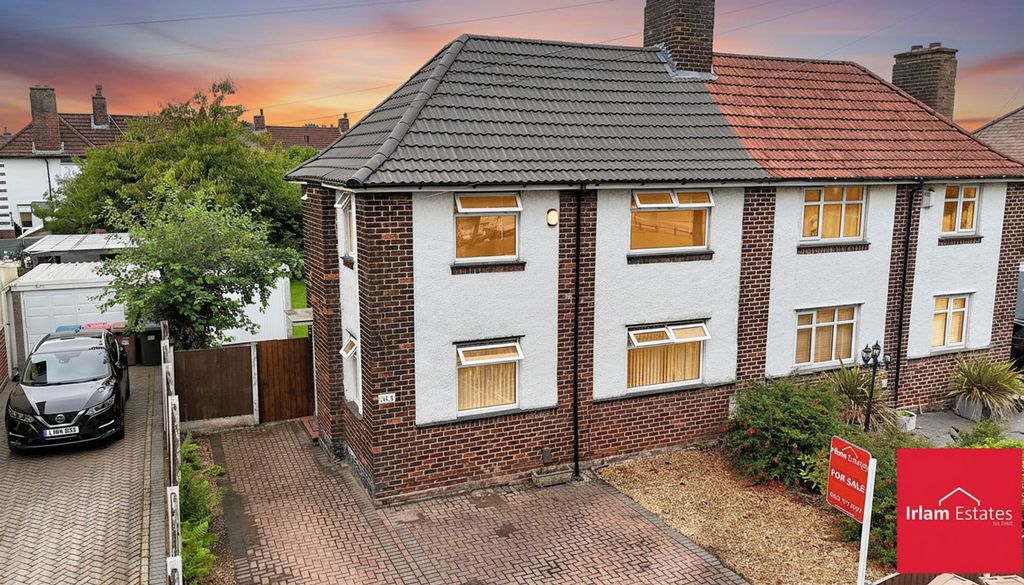 Property photo 2 of 14