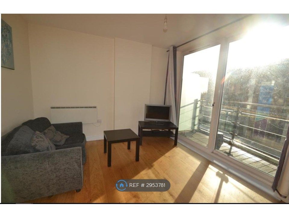 Property photo 2 of 8