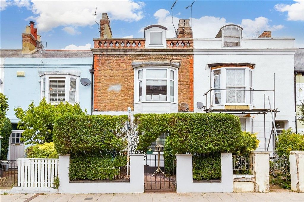 Property photo 2 of 12 Front External (Web)