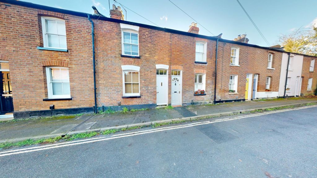 Property photo 1 of 9 3-Swan-Street-11252024_093351.Jpg