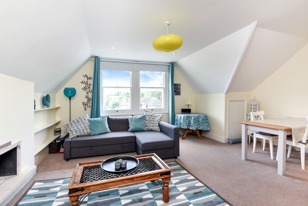 Property photo 2 of 7 352844 (2)c