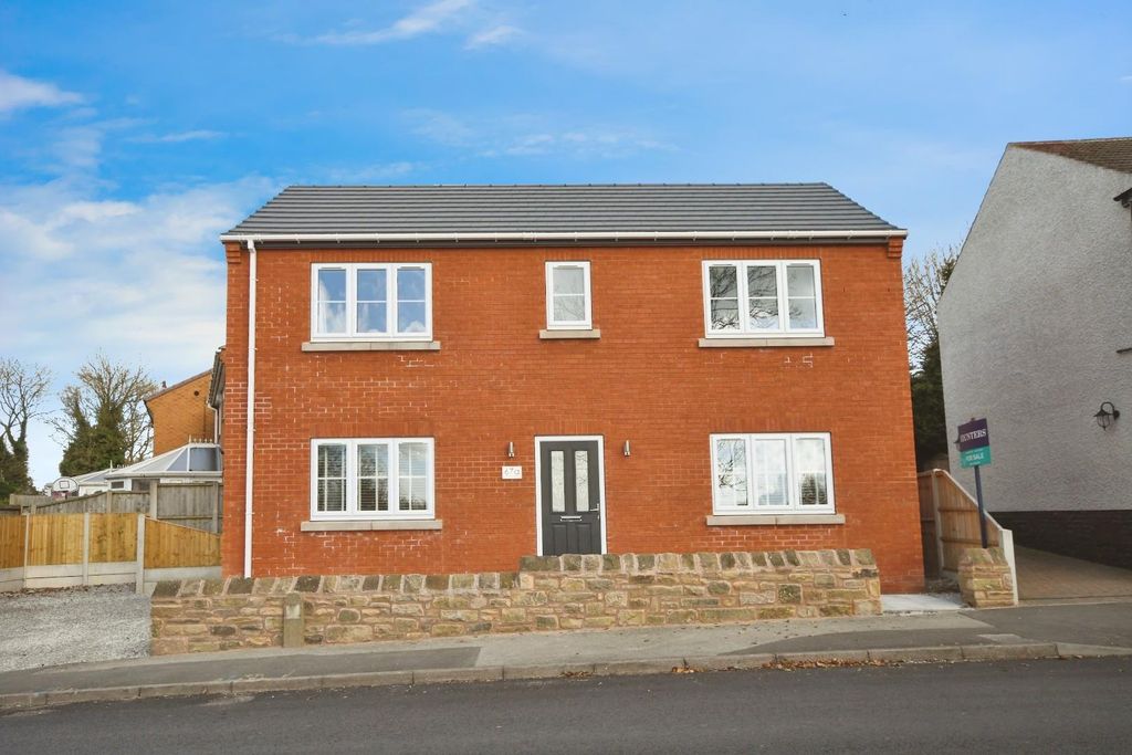 Property photo 1 of 18 Front.Jpg