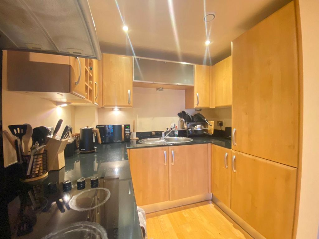 Property photo 3 of 7 Picture No. 18