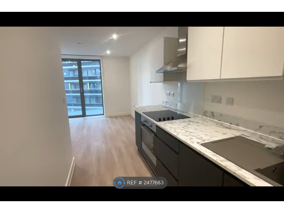 Property photo 2 of 26