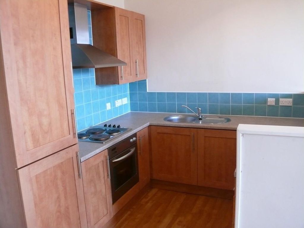 Property photo 3 of 8