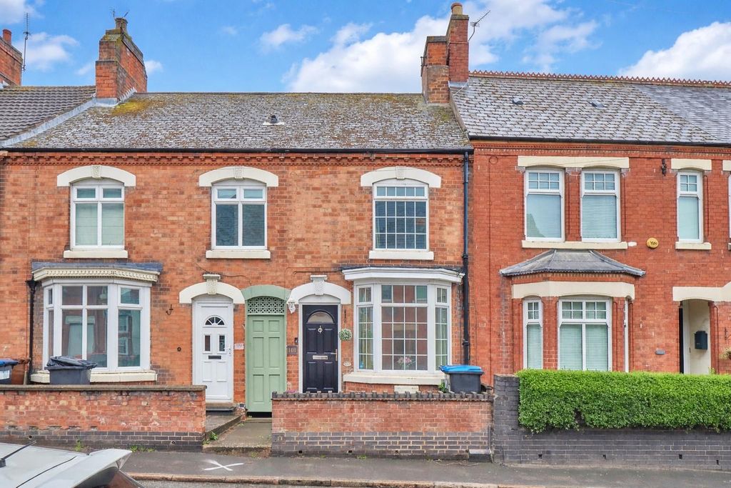 Property photo 1 of 12 Sunny Front.Jpg