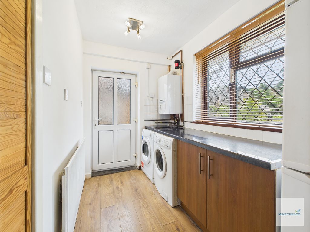 Property photo 2 of 15 Cam03394G0-Pr0319-Still001