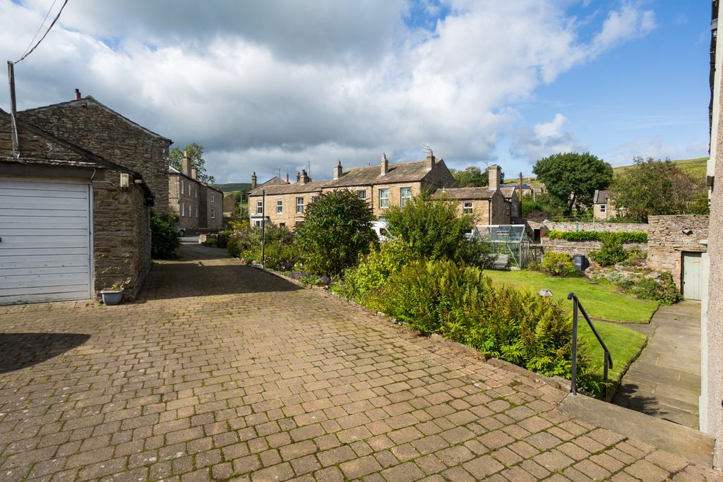 Additional image 21 of 4 bed detached house for saleLeyburn Road, Askrigg, Leyburn, North Yorkshire DL8