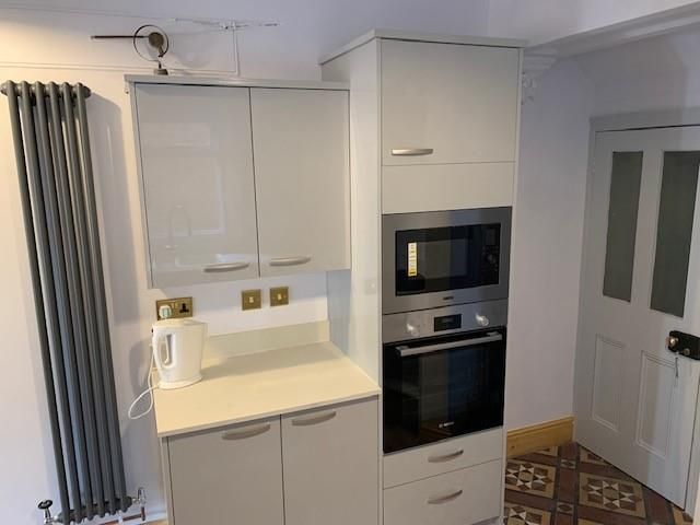 Property photo 3 of 14 Kitchen