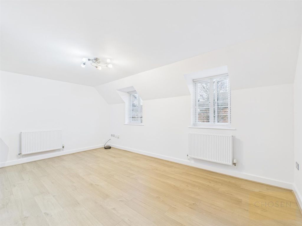 Property photo 2 of 13 Cam01118G0-Pr0394-Still005.Jpg