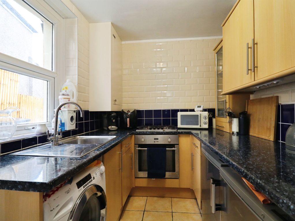 Property photo 2 of 16