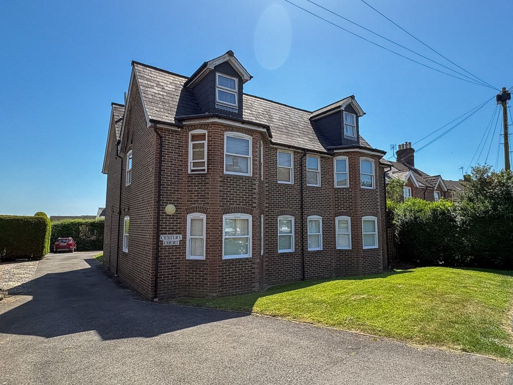 Property photo 1 of 8