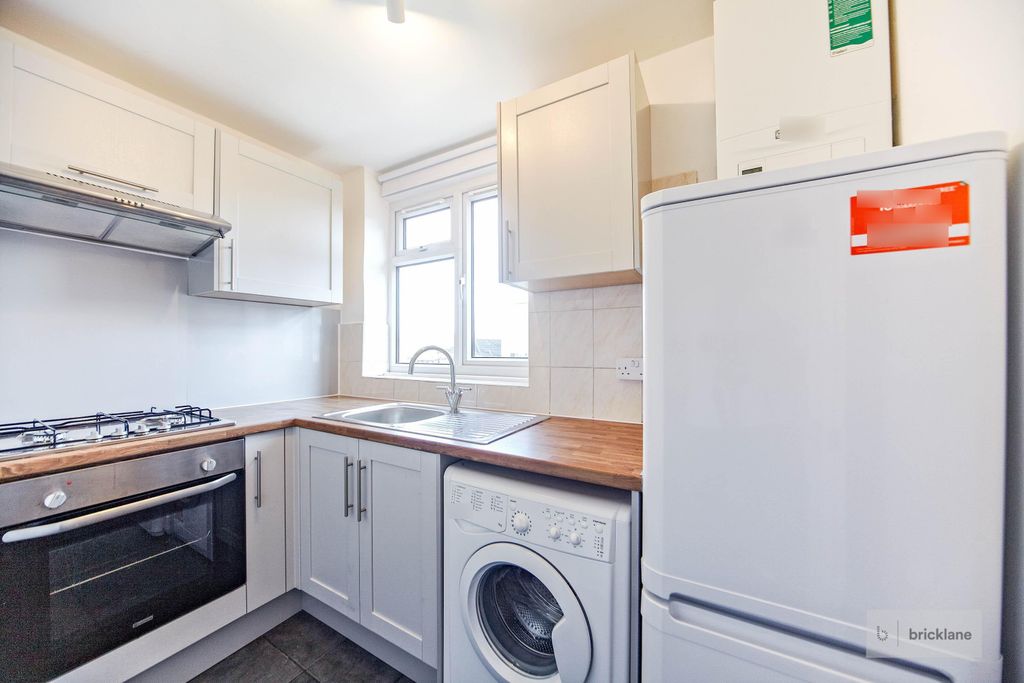 Property photo 2 of 14 Photo 1