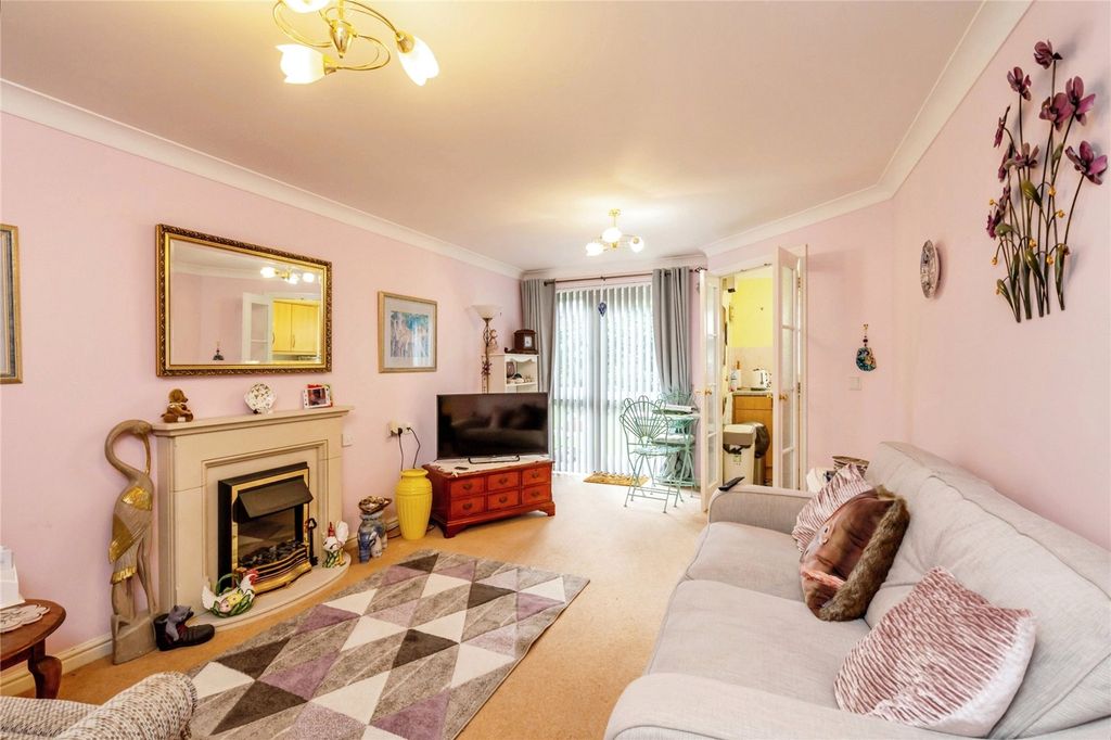 Property photo 2 of 11 Photography