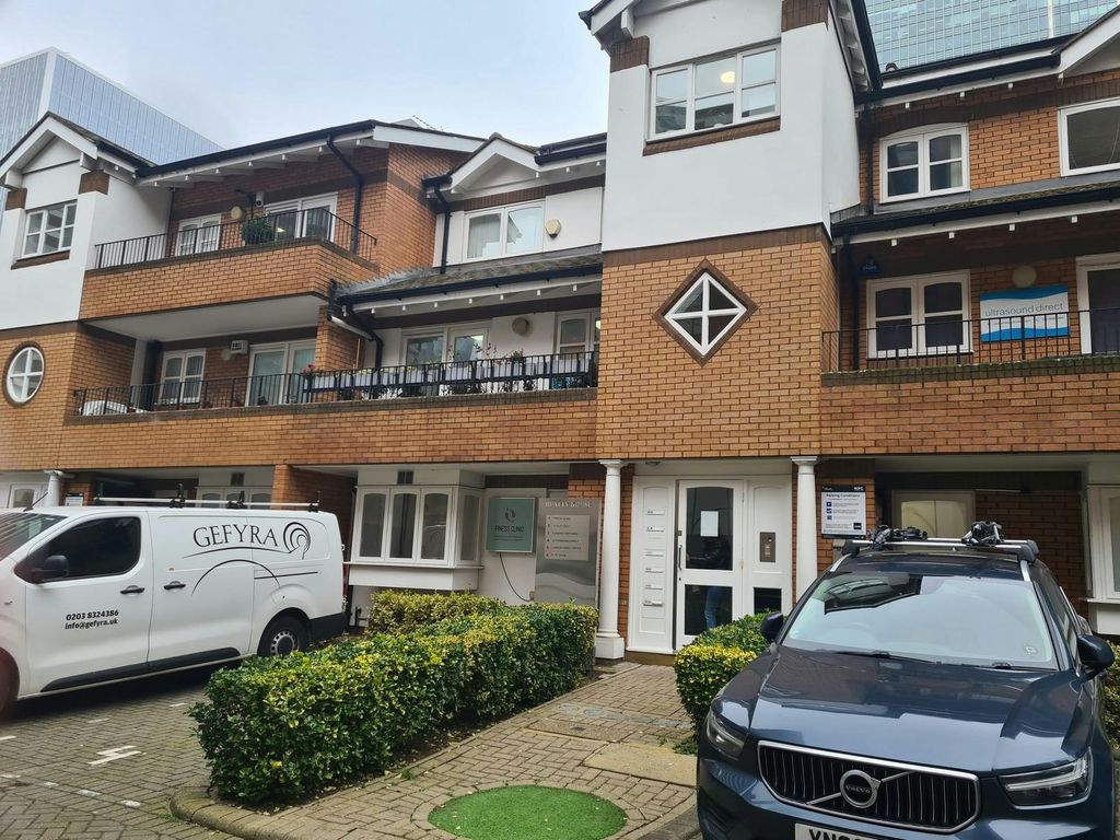 Property photo 1 of 7 Rear Ext.Jpg