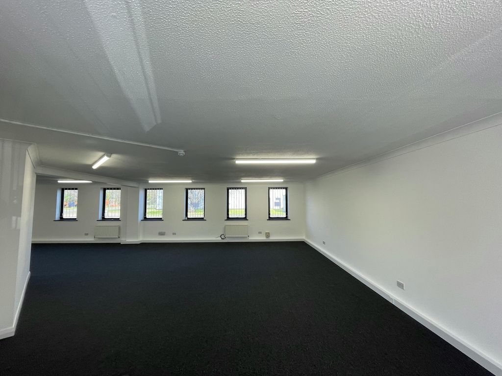 Property photo 2 of 7 Photo 2