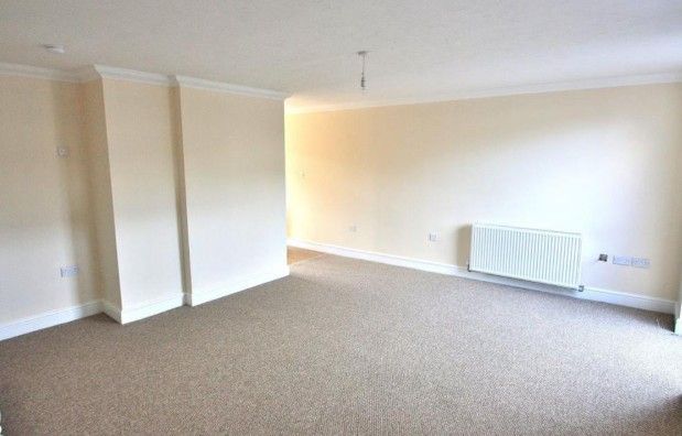 Property photo 2 of 7 32Broomfieldroada
