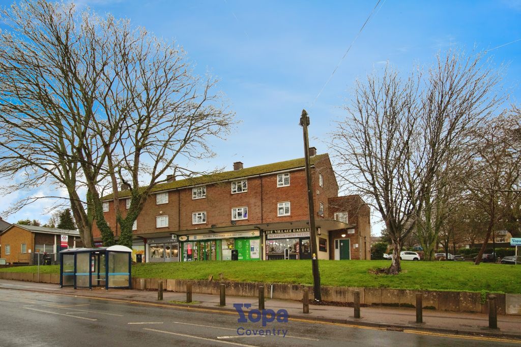 Property photo 3 of 16 Ebae1F3c-Front 203