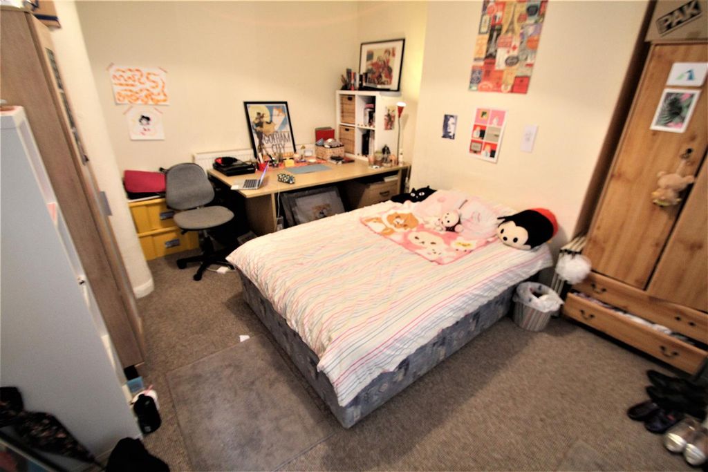 Property photo 1 of 11 Property Photo