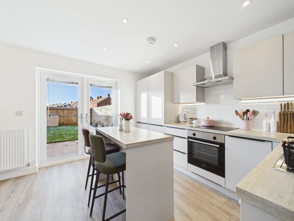 Property photo 3 of 20 Photo 3